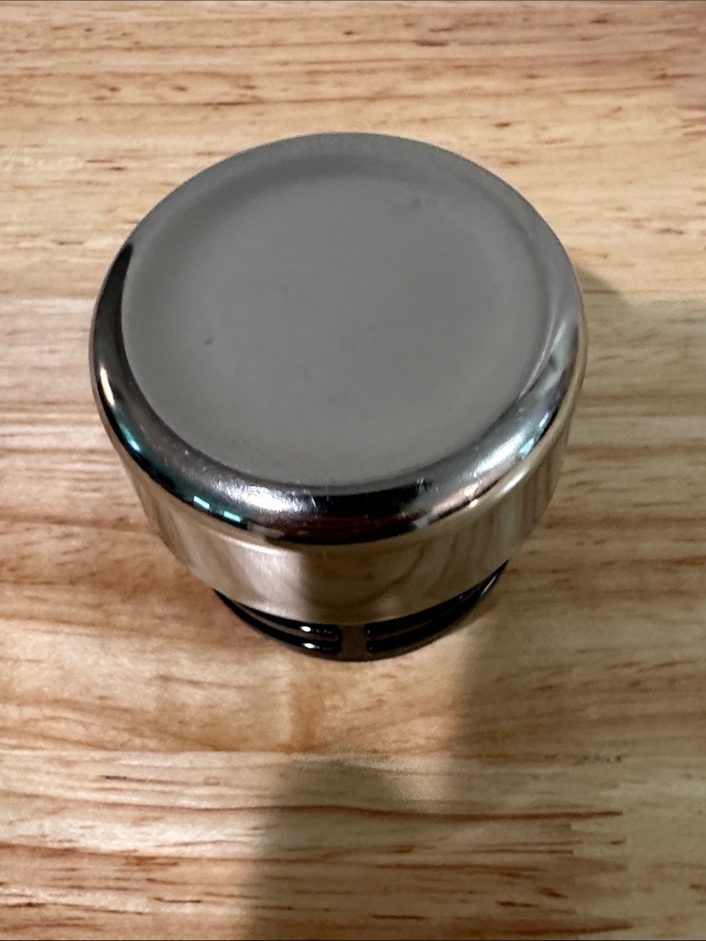 Hydro Flask 25 oz Wine Bottle with Stainless Steel Lid - Picture 10 of 10